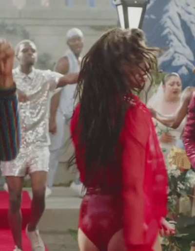 Hailee Steinfeld&rsquo;s juicy ass🍑