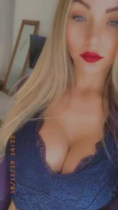 Melanie Vid 02