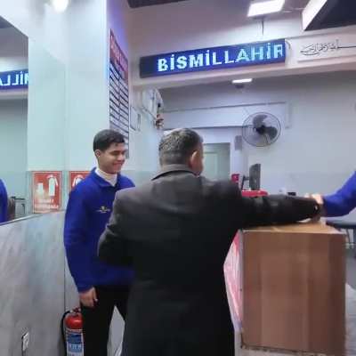 blursed handshake