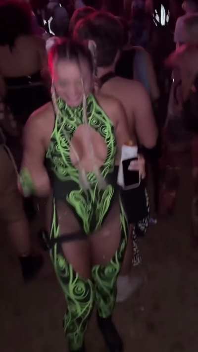 🍺👯&zwj;♀️
