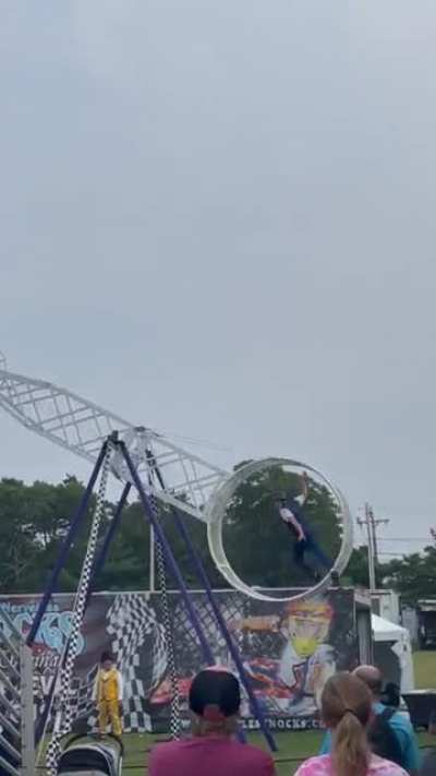 Trying to do Cirque du Soleil at the Fairground Carny