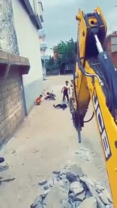 Kids (little guys) always know how to have fun