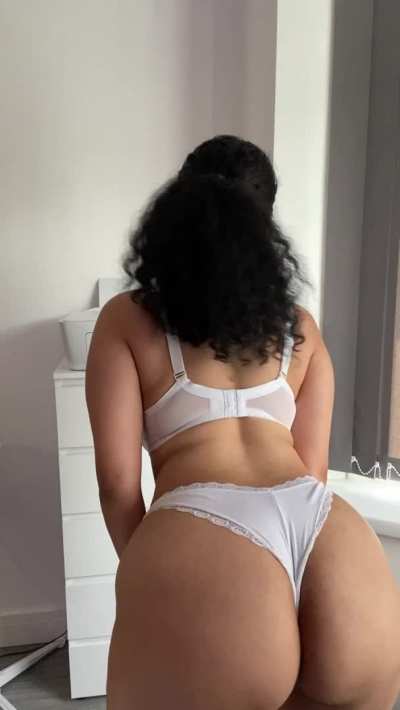 You can only kiss ONE part of my body. Which would you choose?