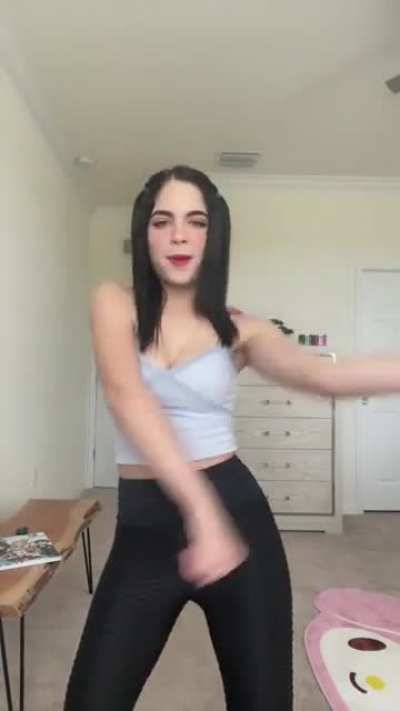😎
