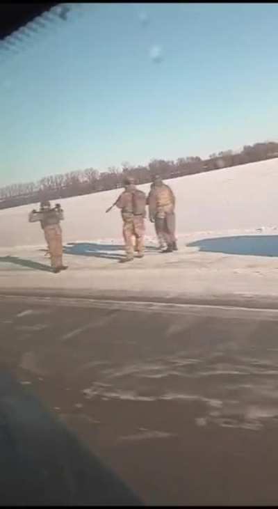 In the Bryansk region, the Russian Mi-8 helicopter crashed. The helicopter took off negatively and landed right on the highway, catching a power line.