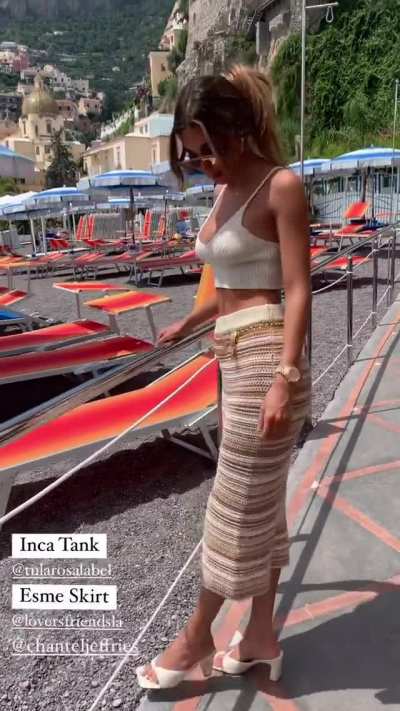 Braless pokies