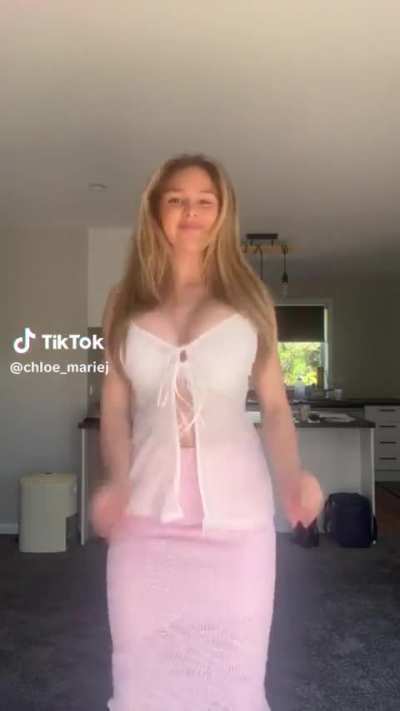 @chloe_mariej