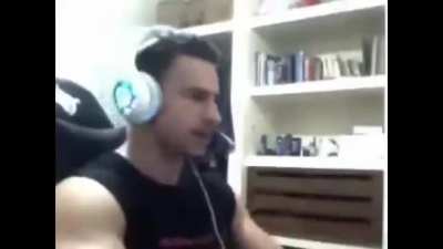 Vai na f&eacute; com o xand&atilde;o god 💪