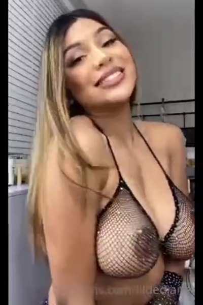 Hot Latine Santa big suprise wait for her