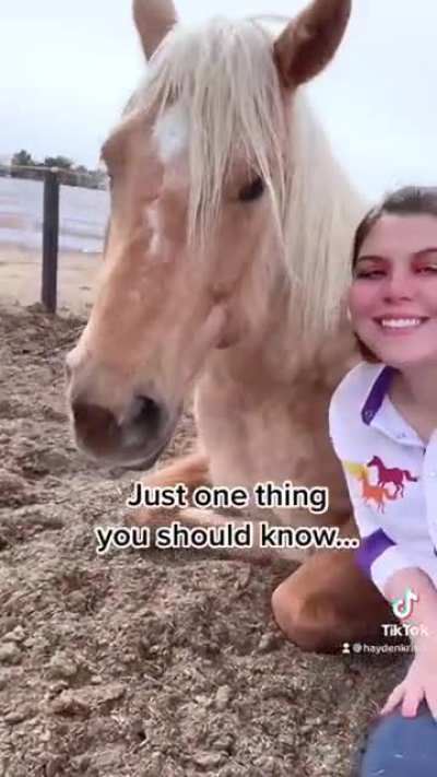 🤠