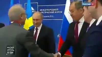 На это можно смотреть бесконечно..