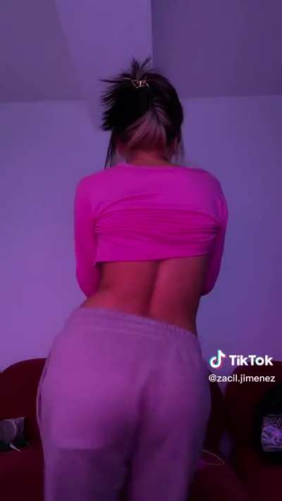 ricas tetas💦🔥🤤