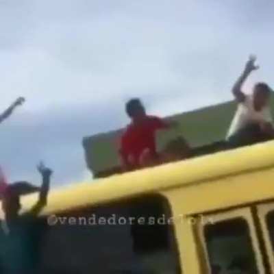 os cara comtinua mano