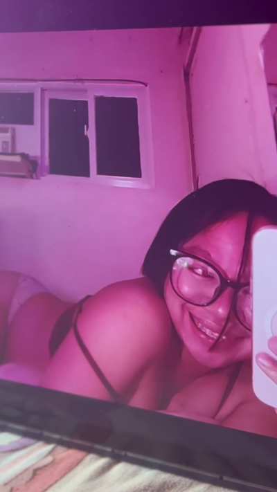 Huggable asian 🤗