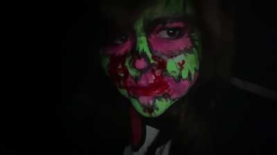 Zombie makeup in UV!!