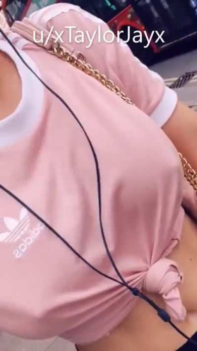 Hope the guys in London enjoyed the view, it&rsquo;s pretty obvious when I go braless
