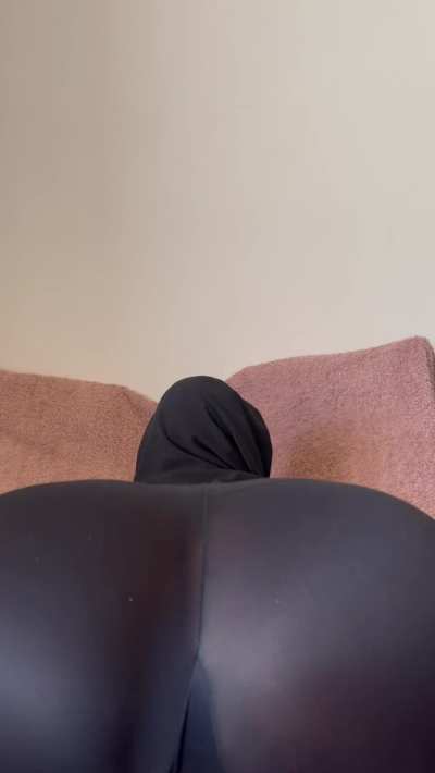 Interact if you&rsquo;d fuck my Arabic ass