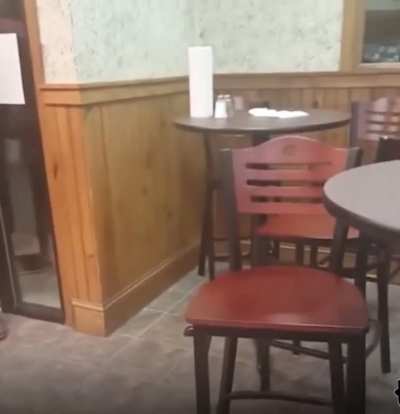 Woman freaks out over a service dog being in the restaurant she&acirc;s at.