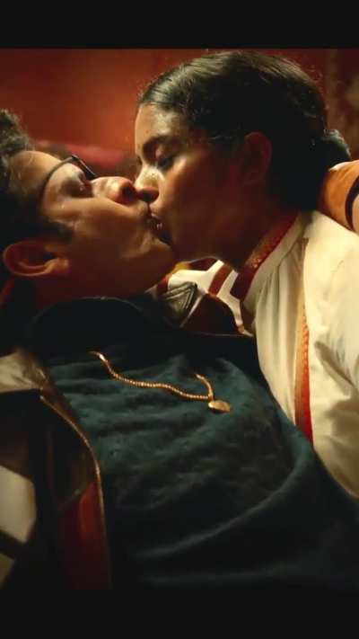 Kani Kusruti &amp;amp; Manoj Bajpayee 💋