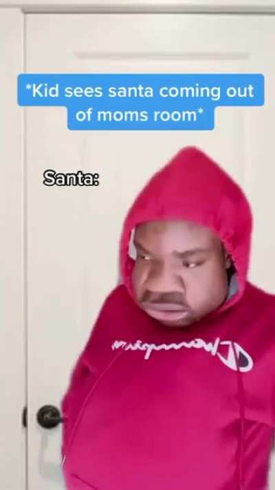 Santa do be going places tho