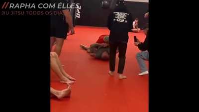 World strongest man rolling with Jiu-Jitsu champions