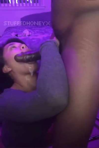 👅
