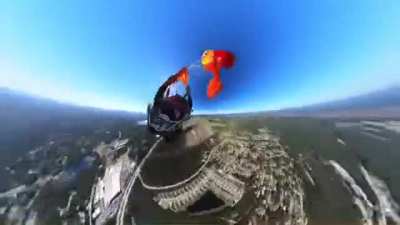 Skydiver&rsquo;s main and reserve parachute both malfunction in the same jump (parachute footage starts around the 1:15 mark)