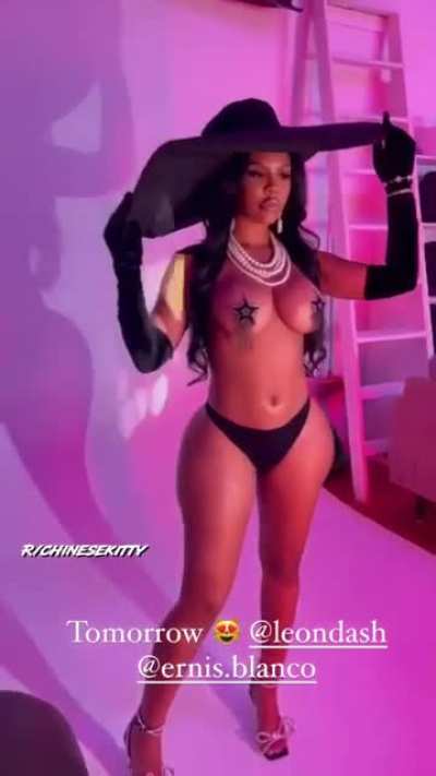 Kitty a Baddiie 🔥