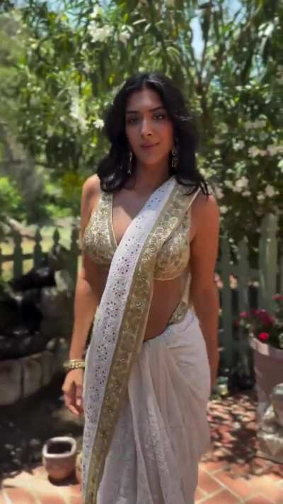 Gorgeous Jaskiran