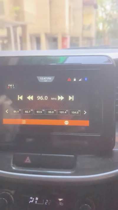 Screen problems with my Maruti XL6 2023 model