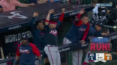 [Highlight] [Highlight] Jorge Soler hits a solo homer to put the Braves up 1-0 early!