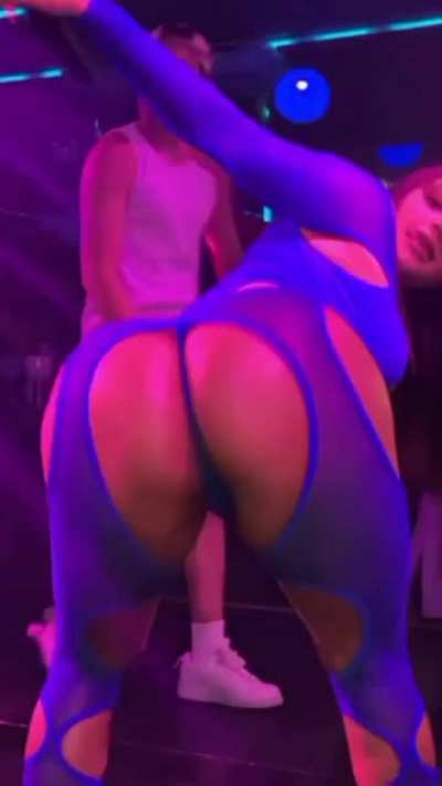 Taina Costa