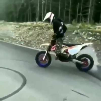 Showing stunts...
