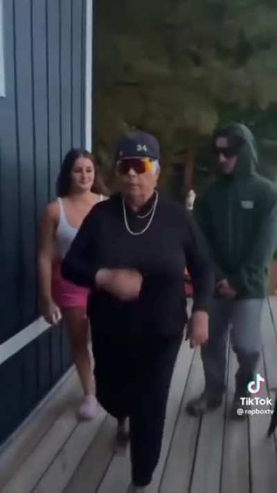 Gangsta Granny, the marvelous party starter