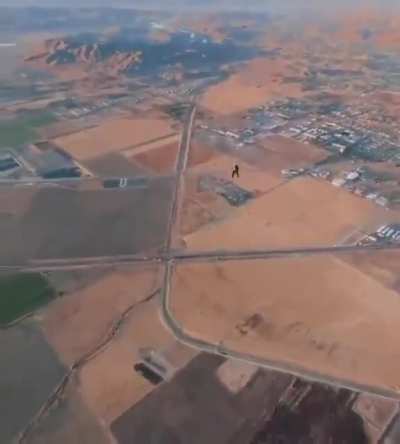Swinging off ofa hot air balloon
