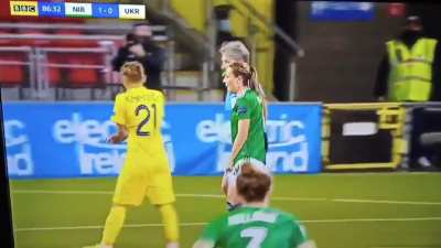 E essa falta no jogo entre Irlanda do Norte e Ucr&acirc;nia?