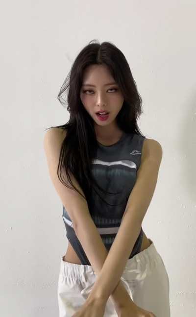 ITZY - Yuna