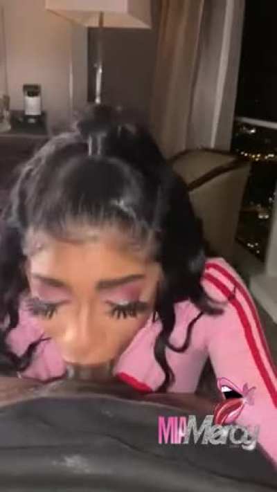 &ldquo;Look at you&rdquo; 😝💦 Sucking dick is her talent🤩 Do you agree? #Full vid in comments ❗️