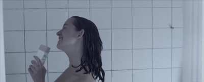 Malene Norreen &amp;amp; Sarah Juel Werner - L&oslash;betid (DA2015) - Adorable. Boarding school communal showers - activate audio