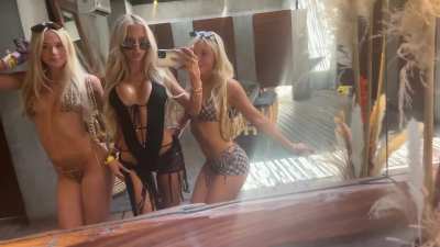 Left, Middle or Right?