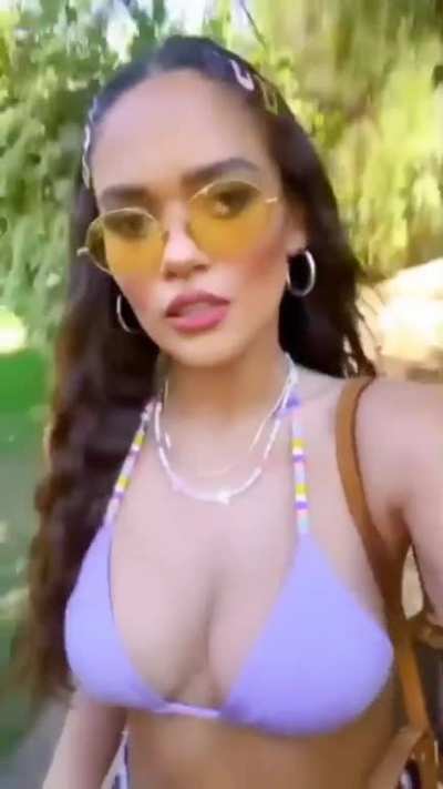 Madison Pettis 🔥