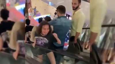 I know this was kind of a meme, but i hate how these girls consider swiping a cell phone from somebody&rsquo;s hands, a &ldquo;pRaNk&rdquo;.