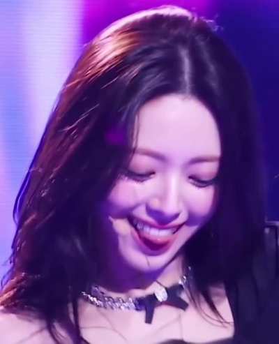 Itzy - Yuna