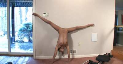 Naked workout with Amia Miley