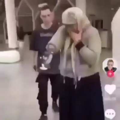 ´༎ຶ ͜ʖ ༎ຶ `