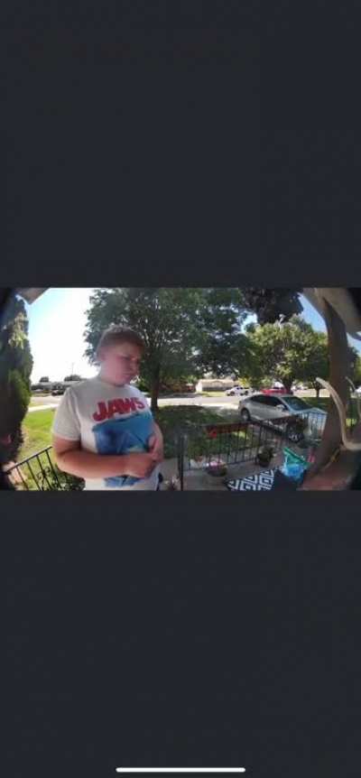 Chad looking for some new friends in the neighborhood... I wish I had the stones this kid has
