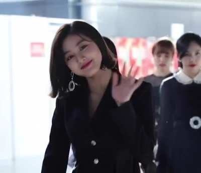 Stunning Jihyo ❤