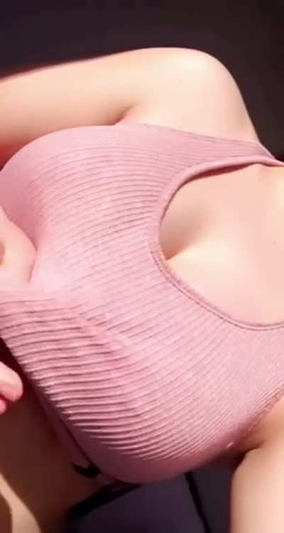My tight sports bra hides these big tits well 👀 [OC]