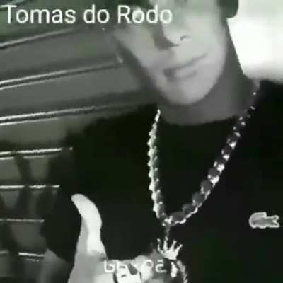 Duelo de tit&atilde;s