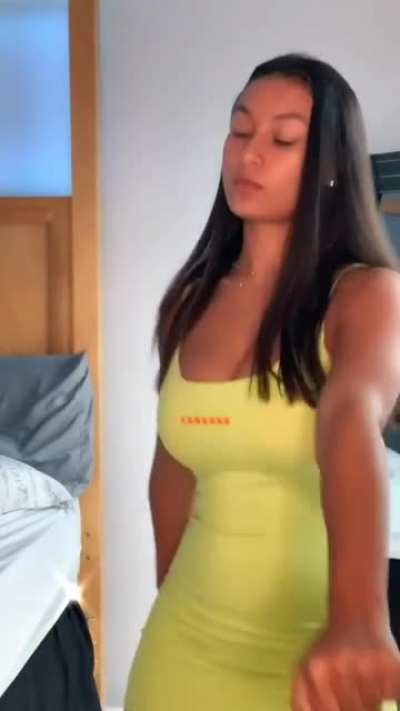 👀